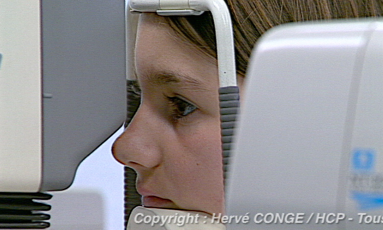 L'oeil, la lumière et la vision - Les anomalies de la vision - 7mn 01s